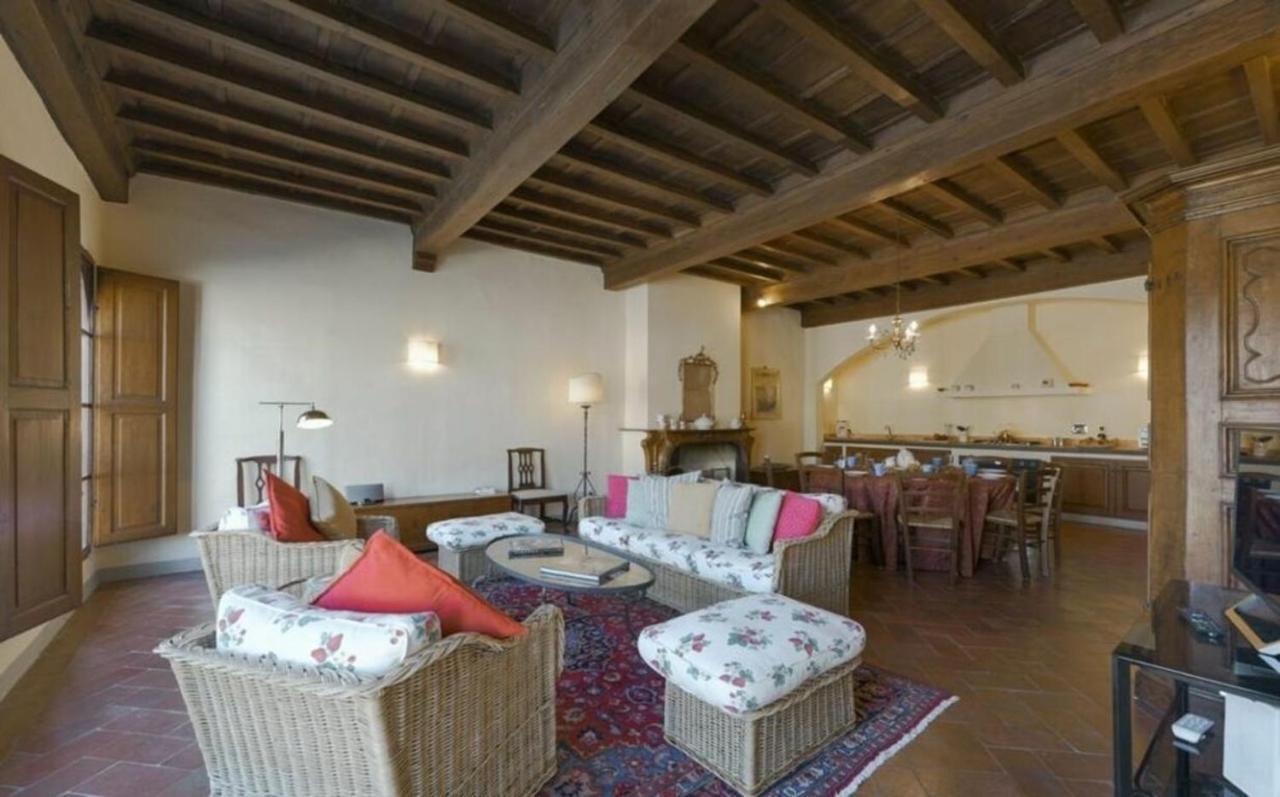 Apartment Medici Florence