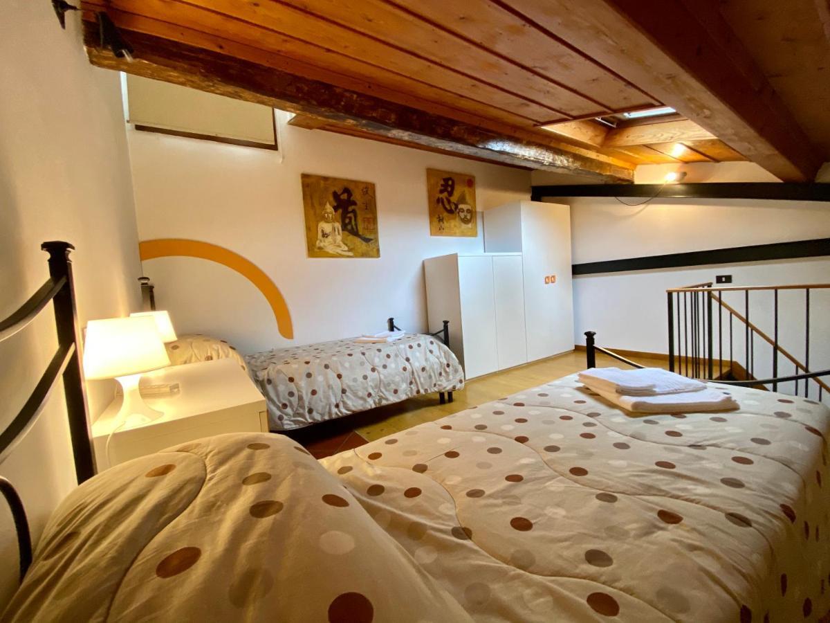 Cozy 4th And Top Floor Apartment