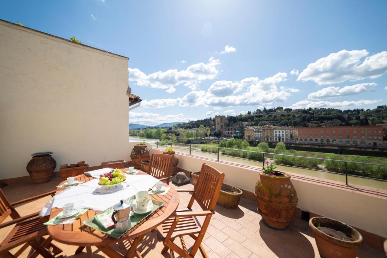 Apartment Lungarno Attic With Private Terrace And Lift Florence
