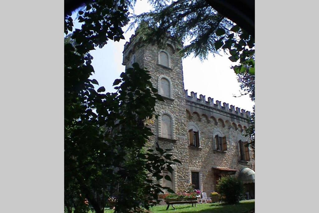 Appartamento Casa La Torre Un Castello Alle Porte Di *