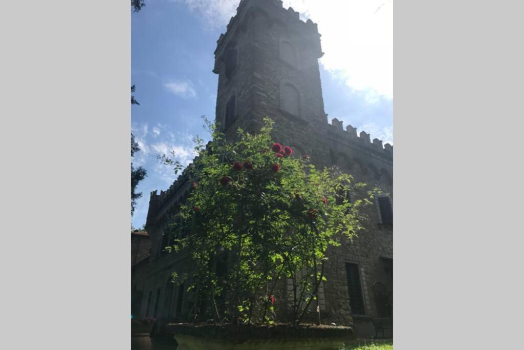 Casa La Torre Un Castello Alle Porte Di Firenze