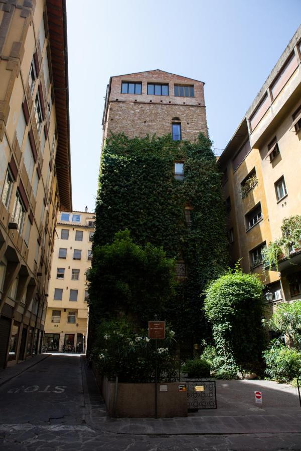Torre Dei Sapiti * Florence