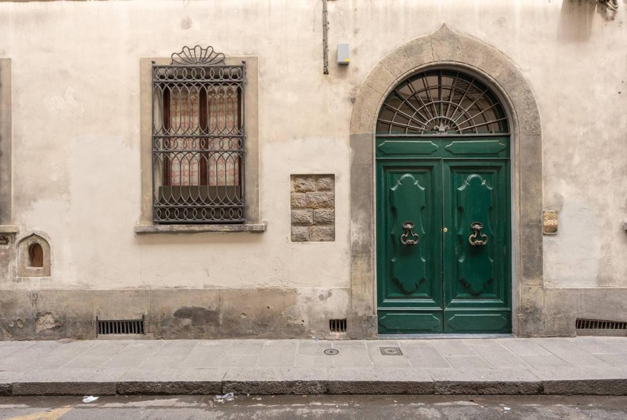 Pilastri Apartment Florence