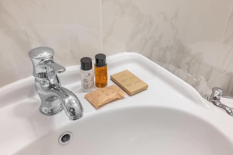 3110 Arthotel Hotel