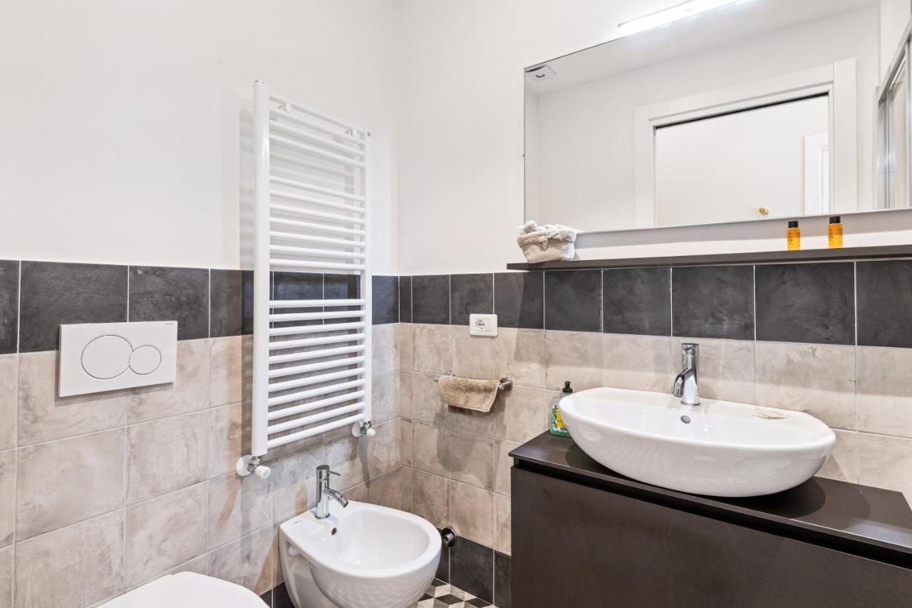 Maragliano Cozy Flat With Balcony * Firenze
