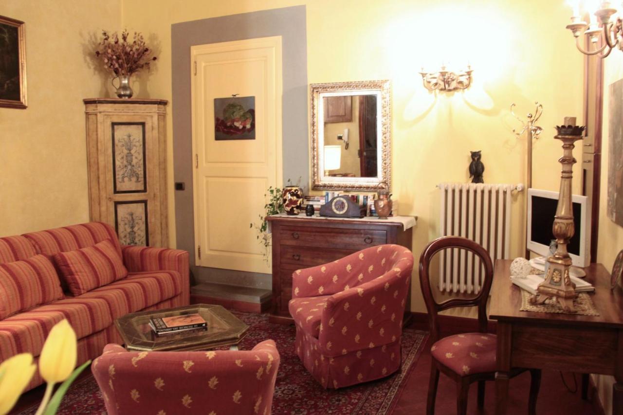Casa Del Vescovo *