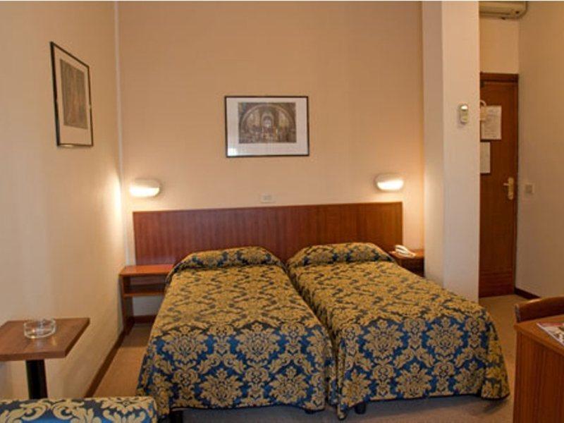 Columbus Urban Hotel