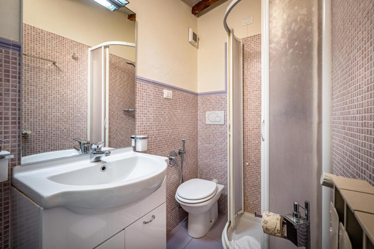 Hs4u Montebello * Firenze