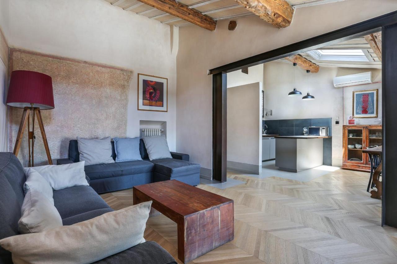 Belle Arti Penthouse-hosted By Sweetstay Florence