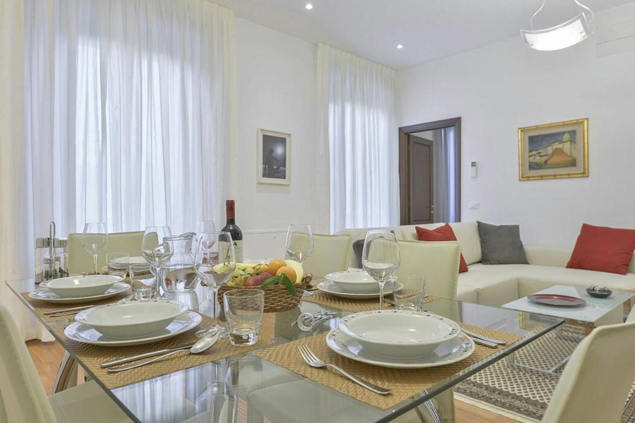 Appartamento Palazzo Anselmi *