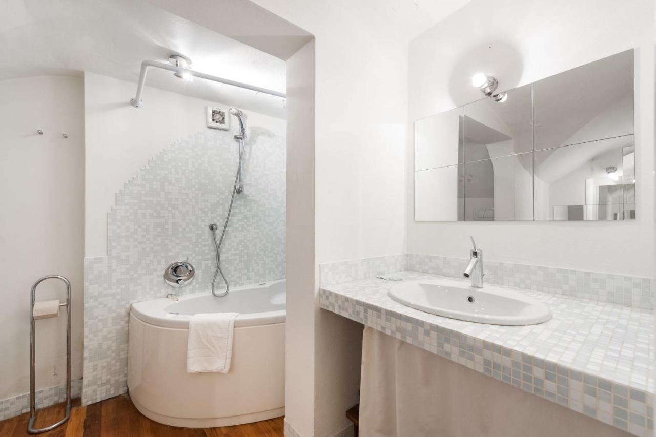 Pontevecchio Luxury Amazing Location - Hosted By Sweetstay Apartment Florence