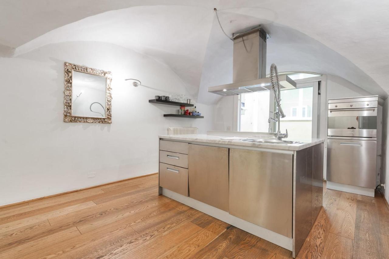 Apartment Pontevecchio Luxury Amazing Location - Hosted By Sweetstay