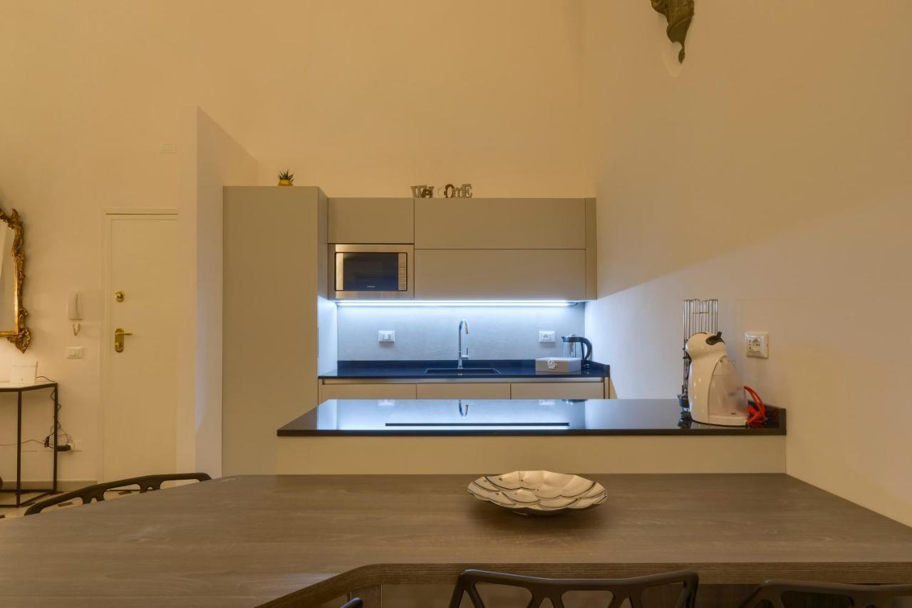 Apartment La Casa Di Bruna E Giordano In Santo Spirito Florence