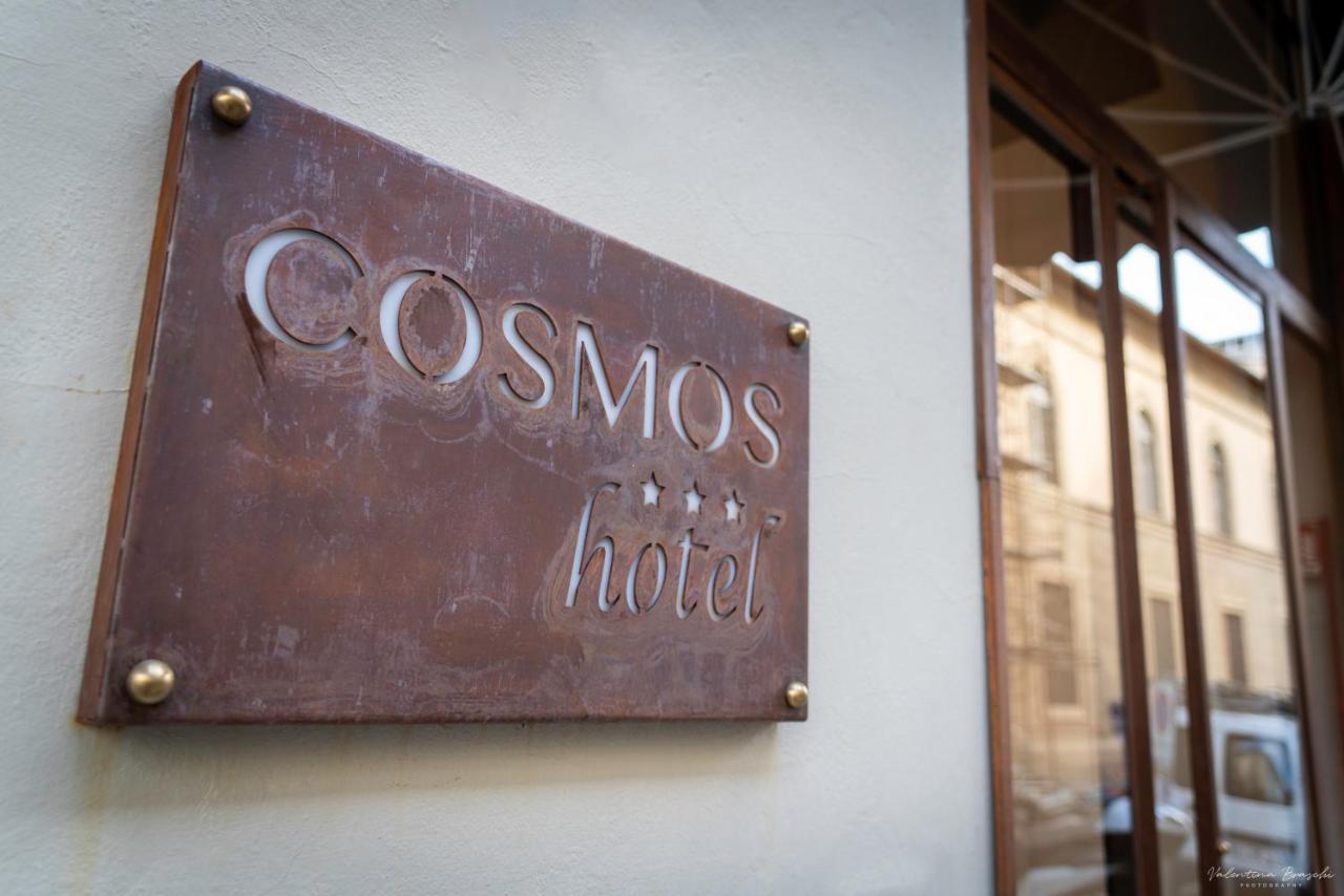 Cosmos 3*