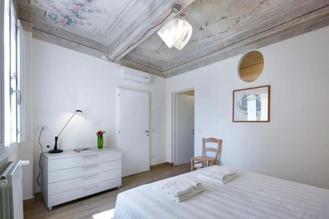 Giulia E Valentina By Halldis Apartment Florence