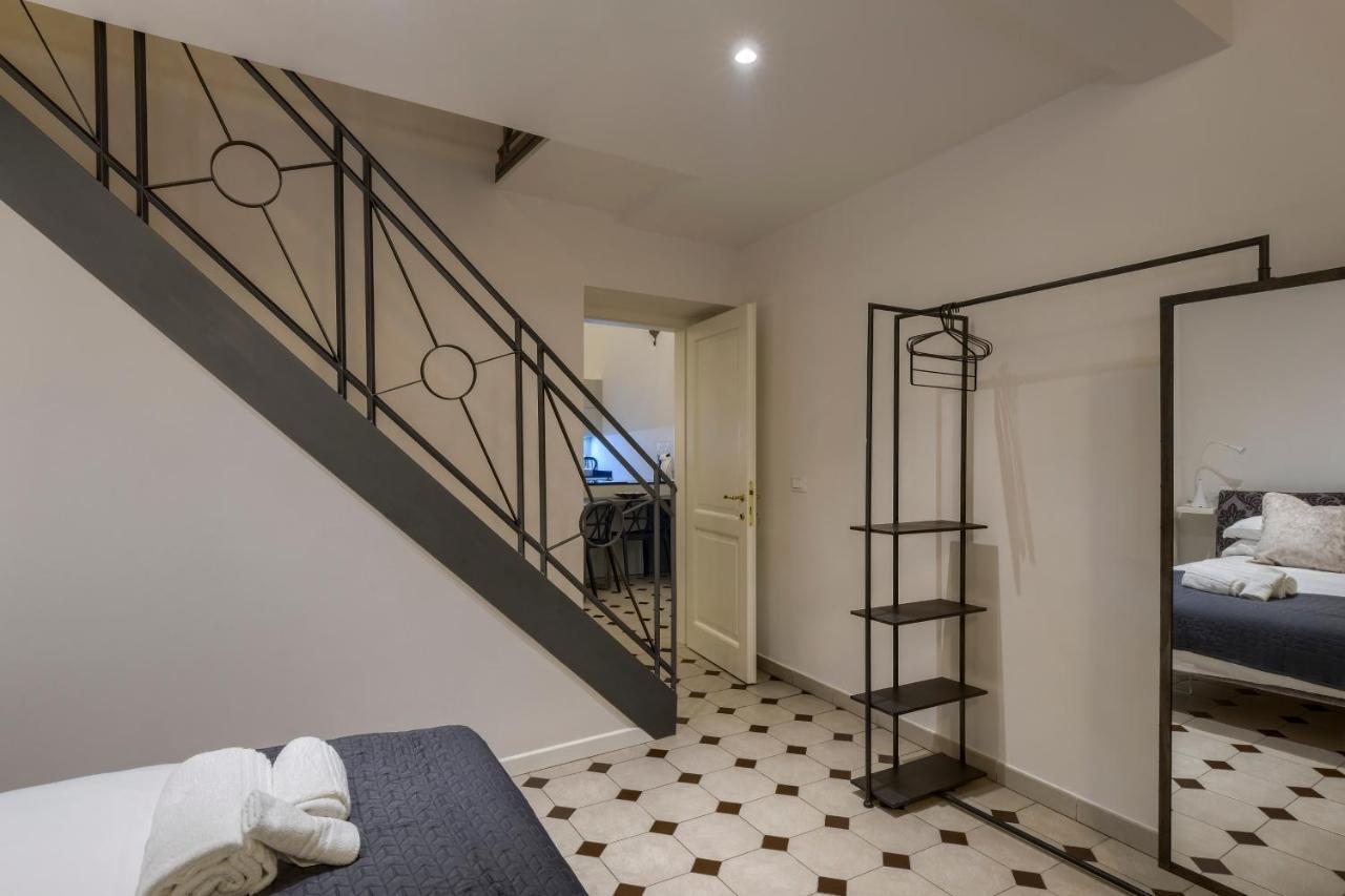 Apartment La Casa Di Bruna E Giordano In Santo Spirito Florence