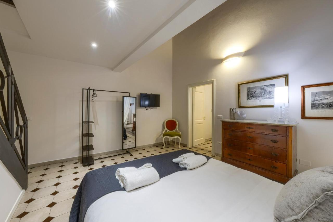 La Casa Di Bruna E Giordano In Santo Spirito
