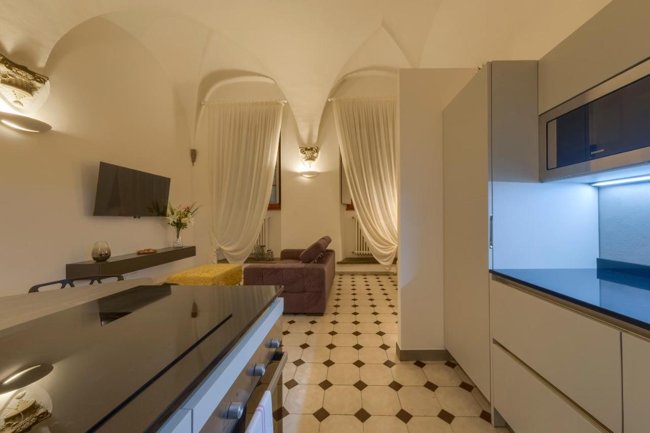 Apartment La Casa Di Bruna E Giordano In Santo Spirito Florence