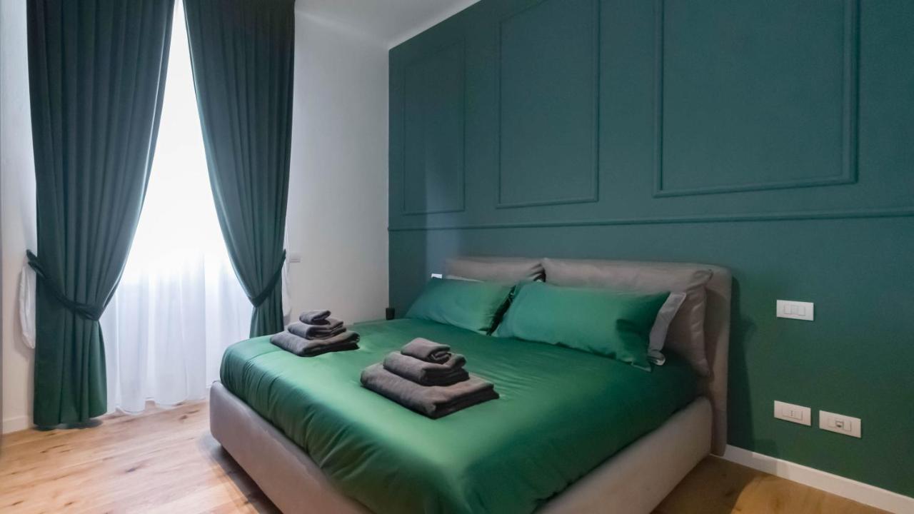 Cavour 82 * Firenze