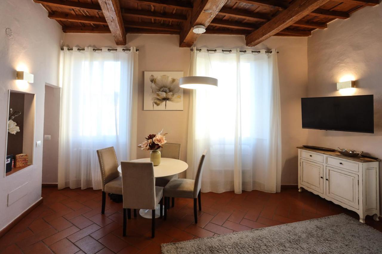 Appartamento Santo Spirito - Elegante In Pieno Centro *
