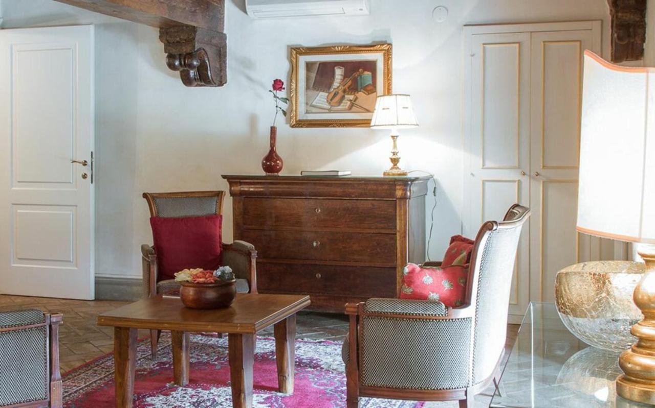 Apartment Duomo Vigna Nuova By Halldis