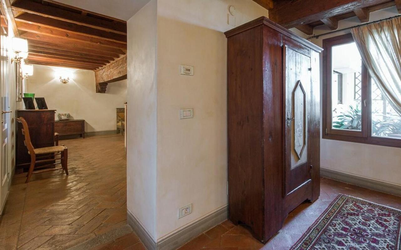 Apartment Duomo Vigna Nuova By Halldis