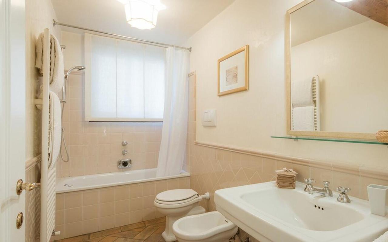Apartment Duomo Vigna Nuova By Halldis