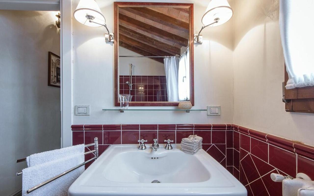 Apartment Duomo Vigna Nuova By Halldis Florence