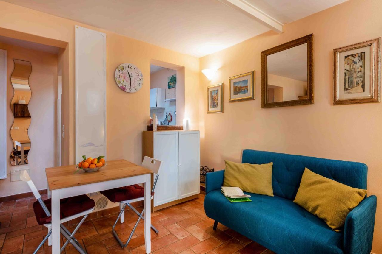 San Frediano Cozy Studio With Private Patio Appartamento *