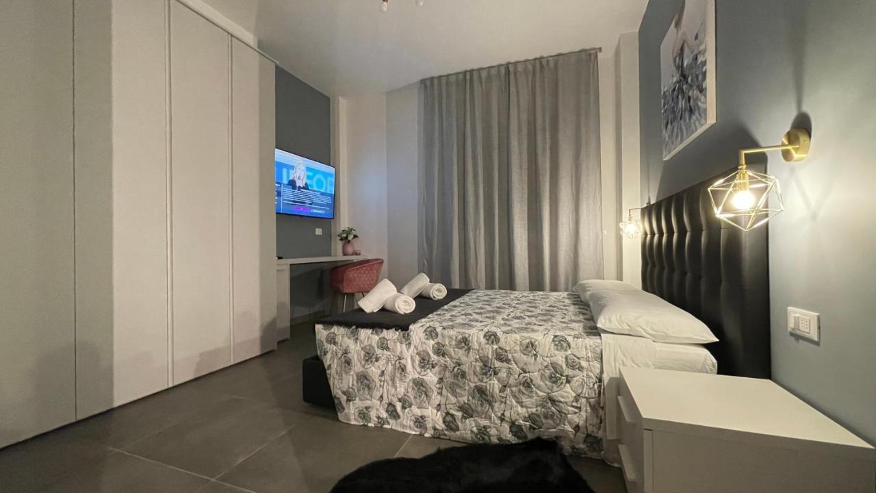 Kinga Cavour Firenze