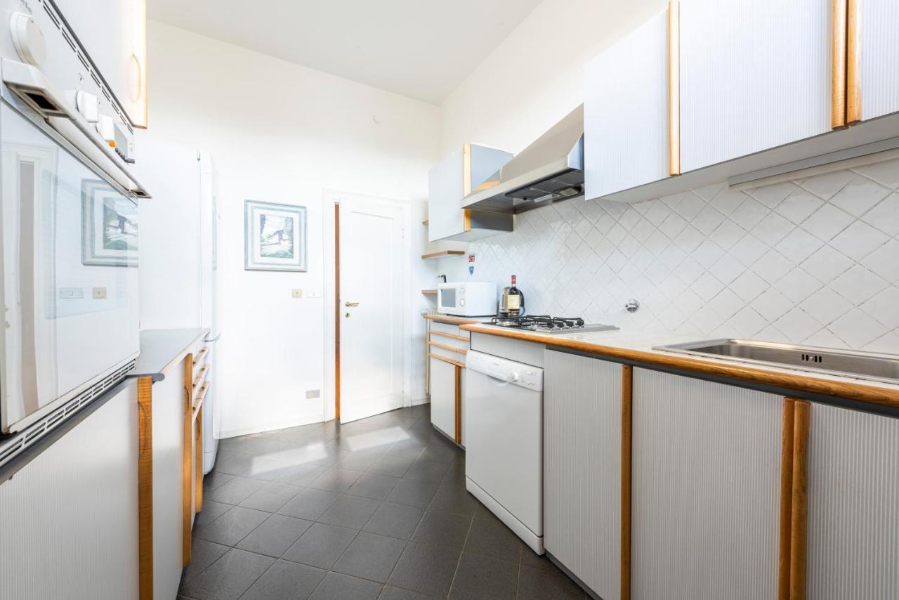 Exclusive Penthouse , Skyline View , With Parking