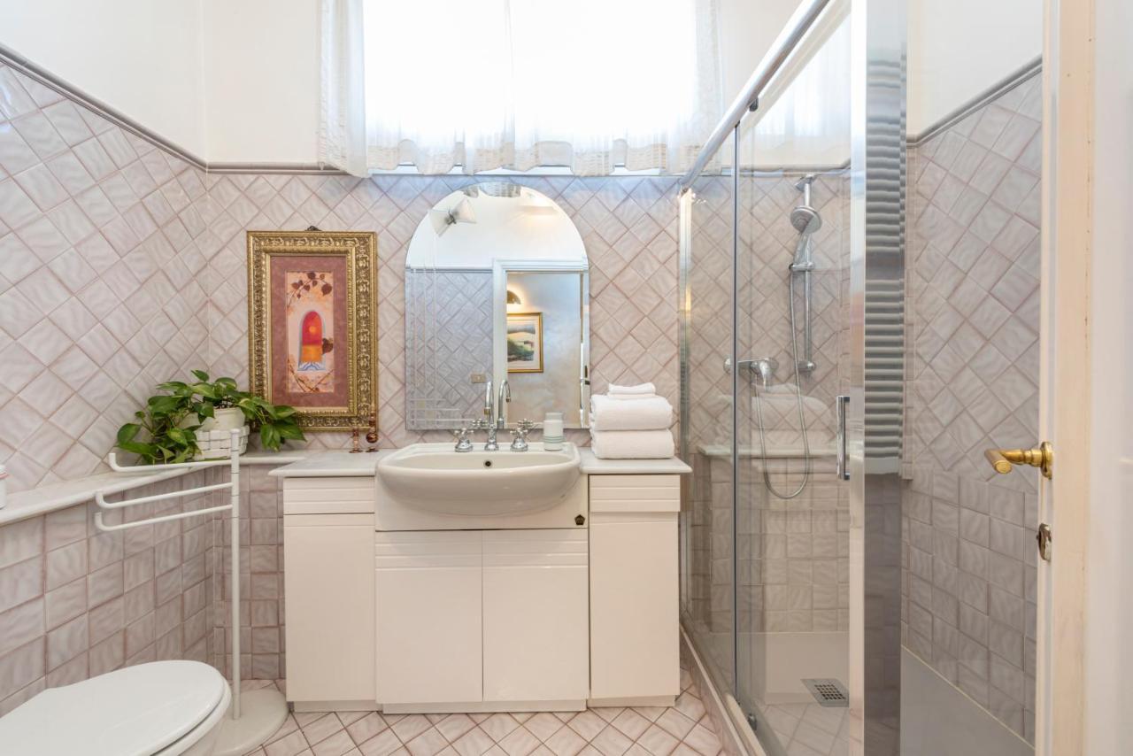 Exclusive Penthouse , Skyline View , With Parking Appartamento *