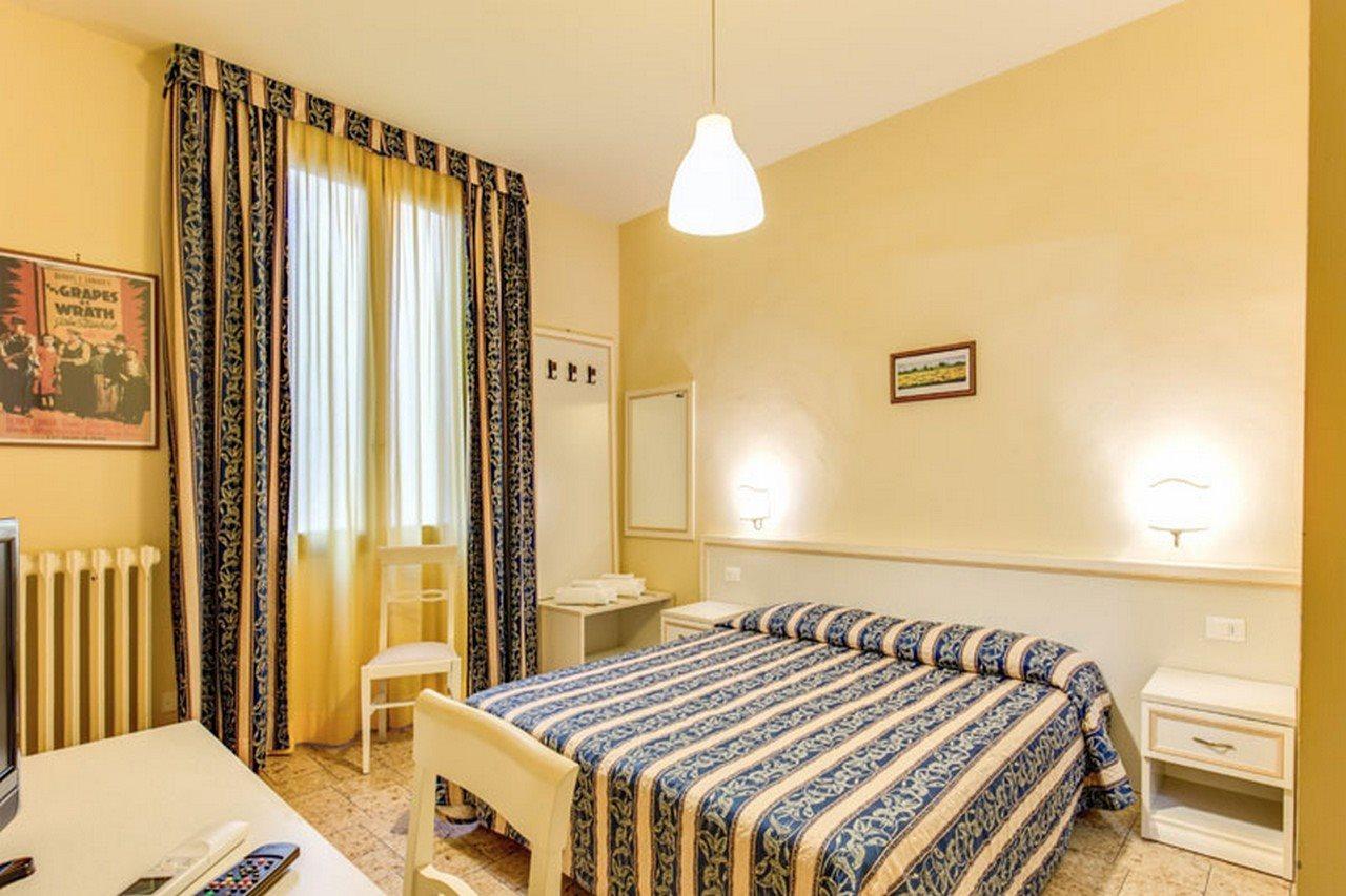 Marine Hotel Florence