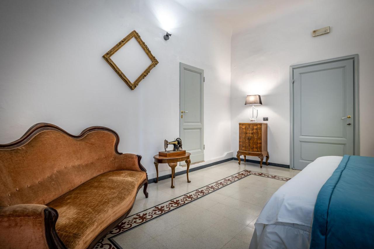 Yid Five Luxury Suites Apt With Secret Garden Appartamento