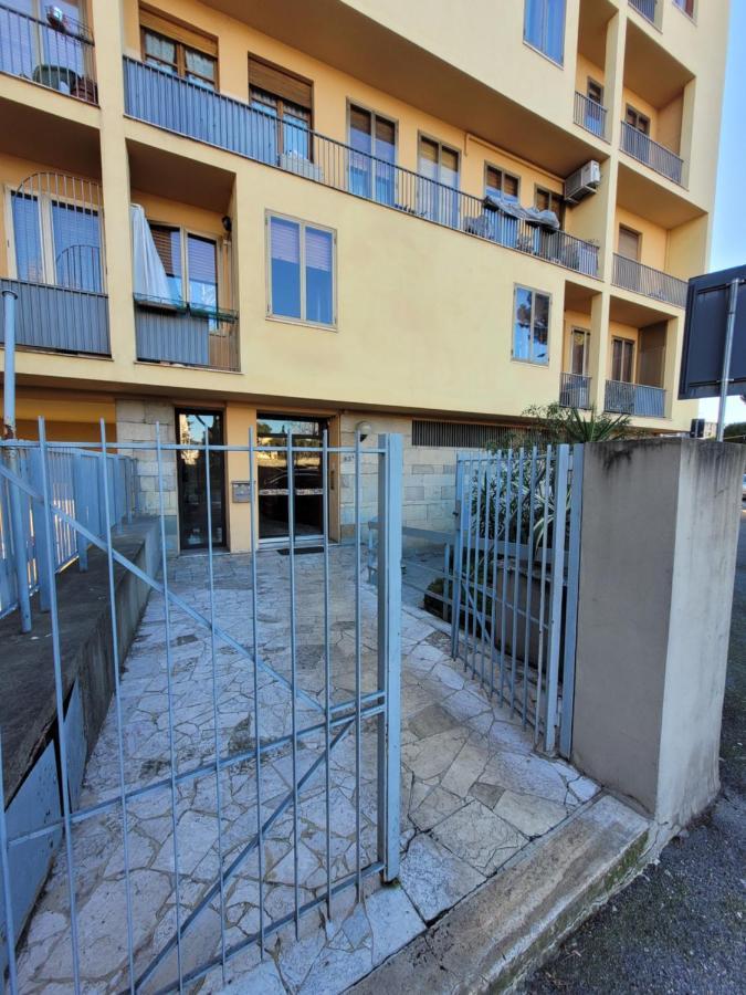 Fabio's Guesthouse&parking