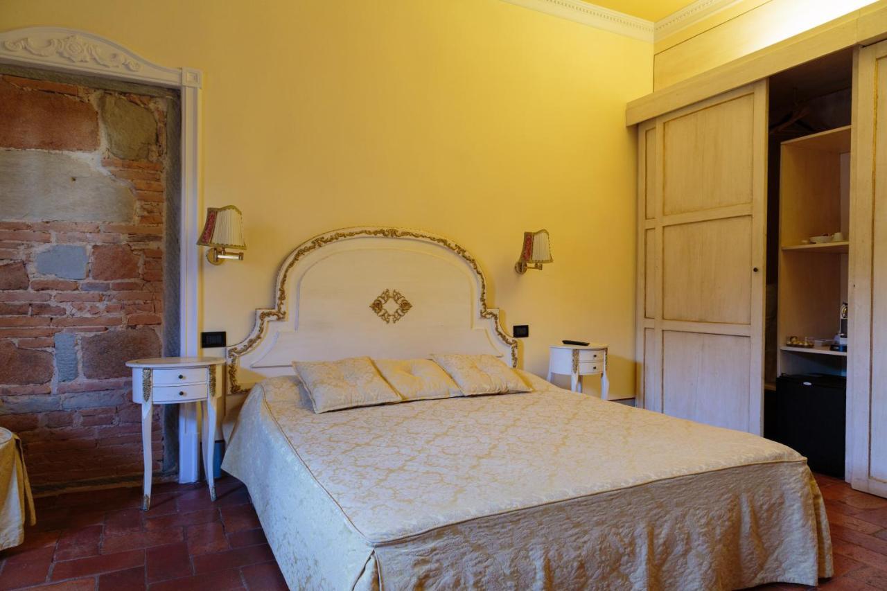 Casa Leopardi Florence