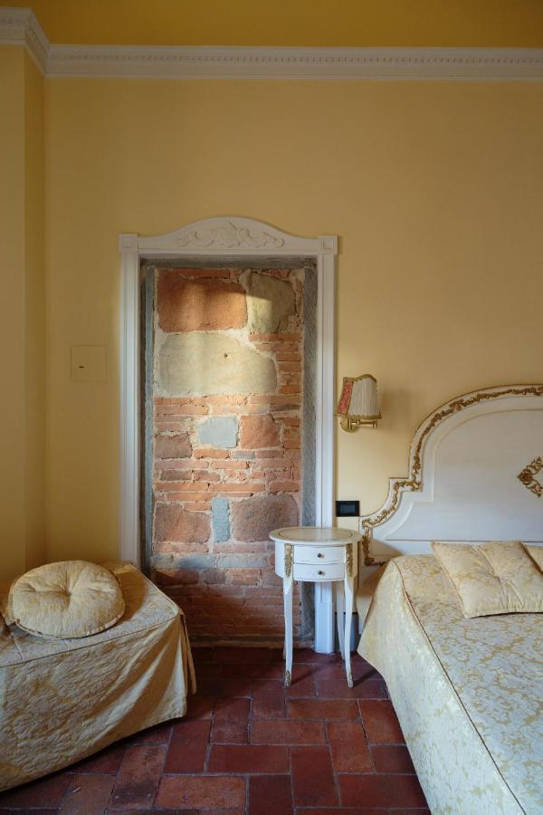 Casa Leopardi * Florence