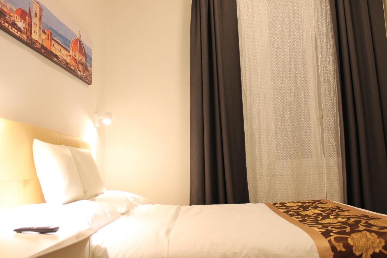 Hotel 900 Toscana 2*