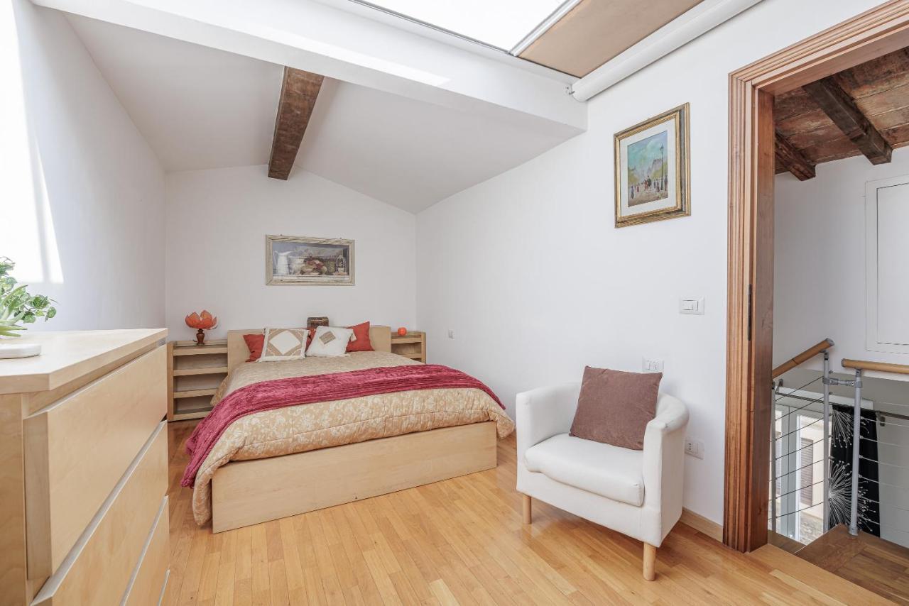 The Bookhouse Apartment Florence