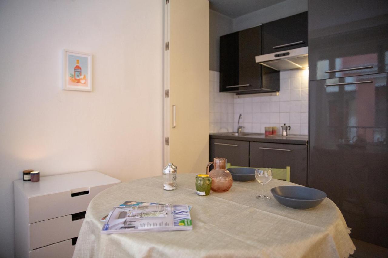 Modern In Front Of Ponte Vecchio Apartment *