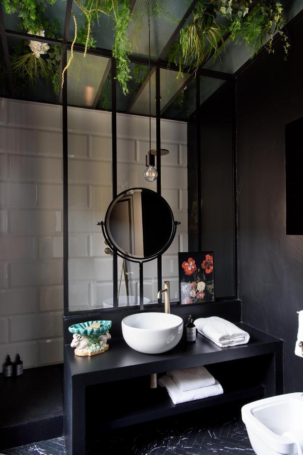 Velona's Jungle Luxury Bed & Breakfast