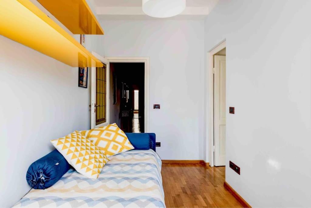La Musa Di Via Dante Apartment