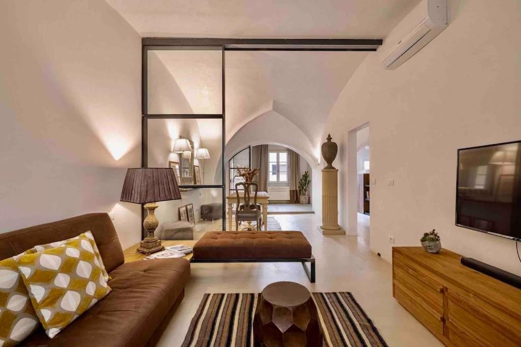 Apartment Neriluxurysuite *
