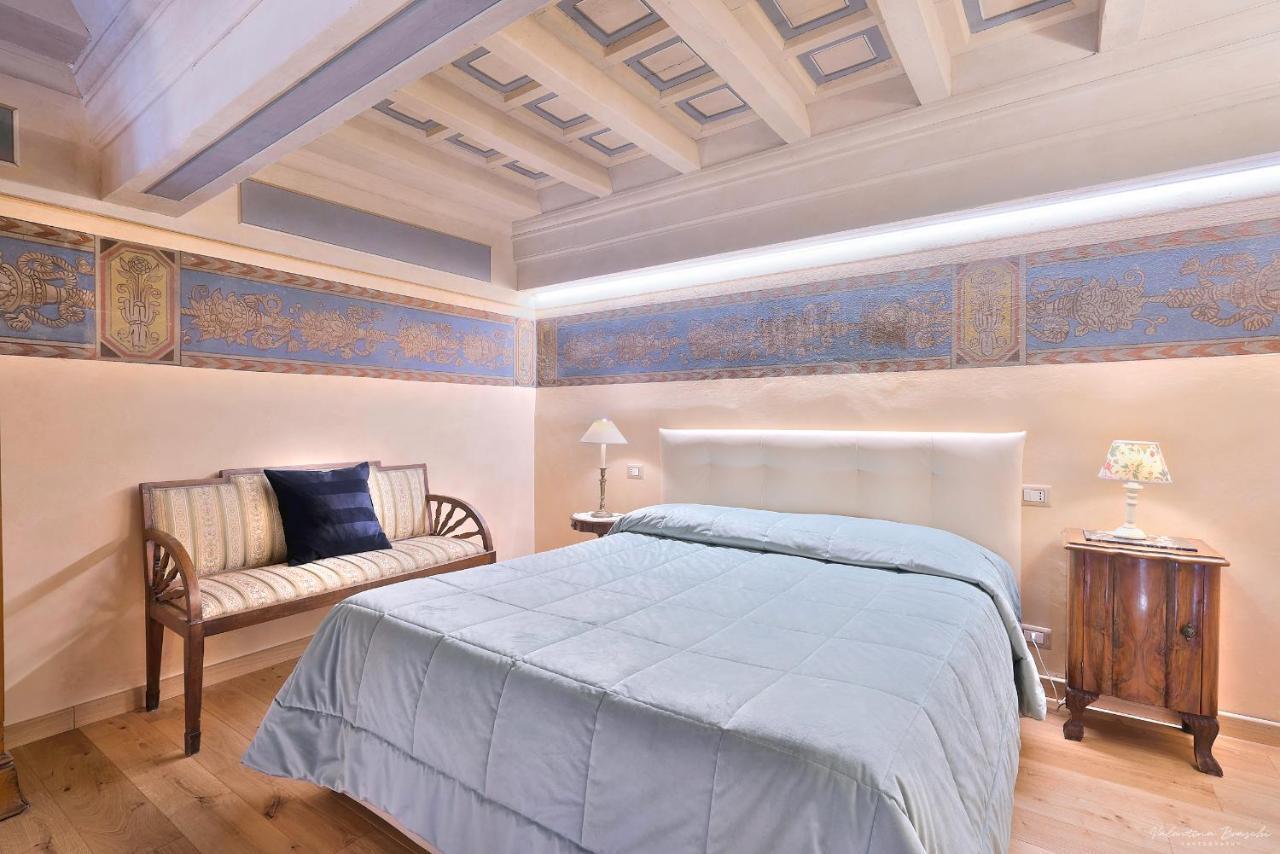 Your Nest In * Florence