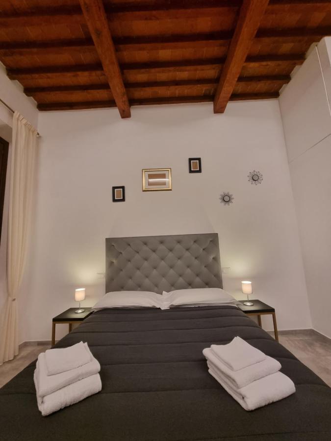 The Lux * Florence