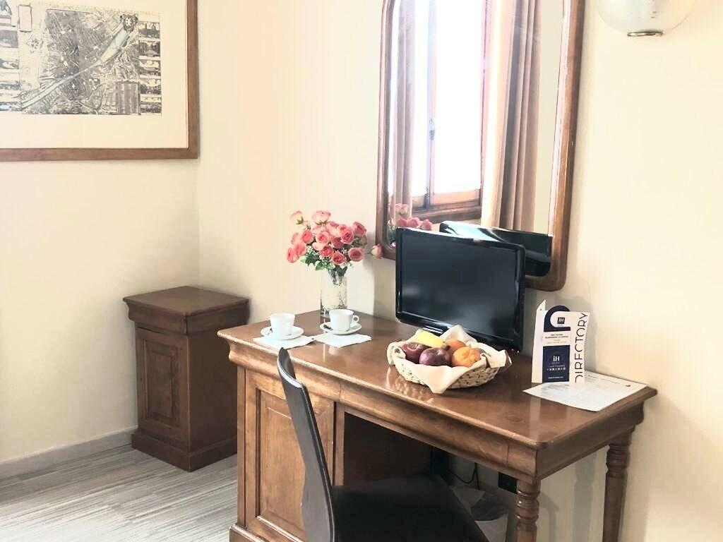 Hotel Ih Select