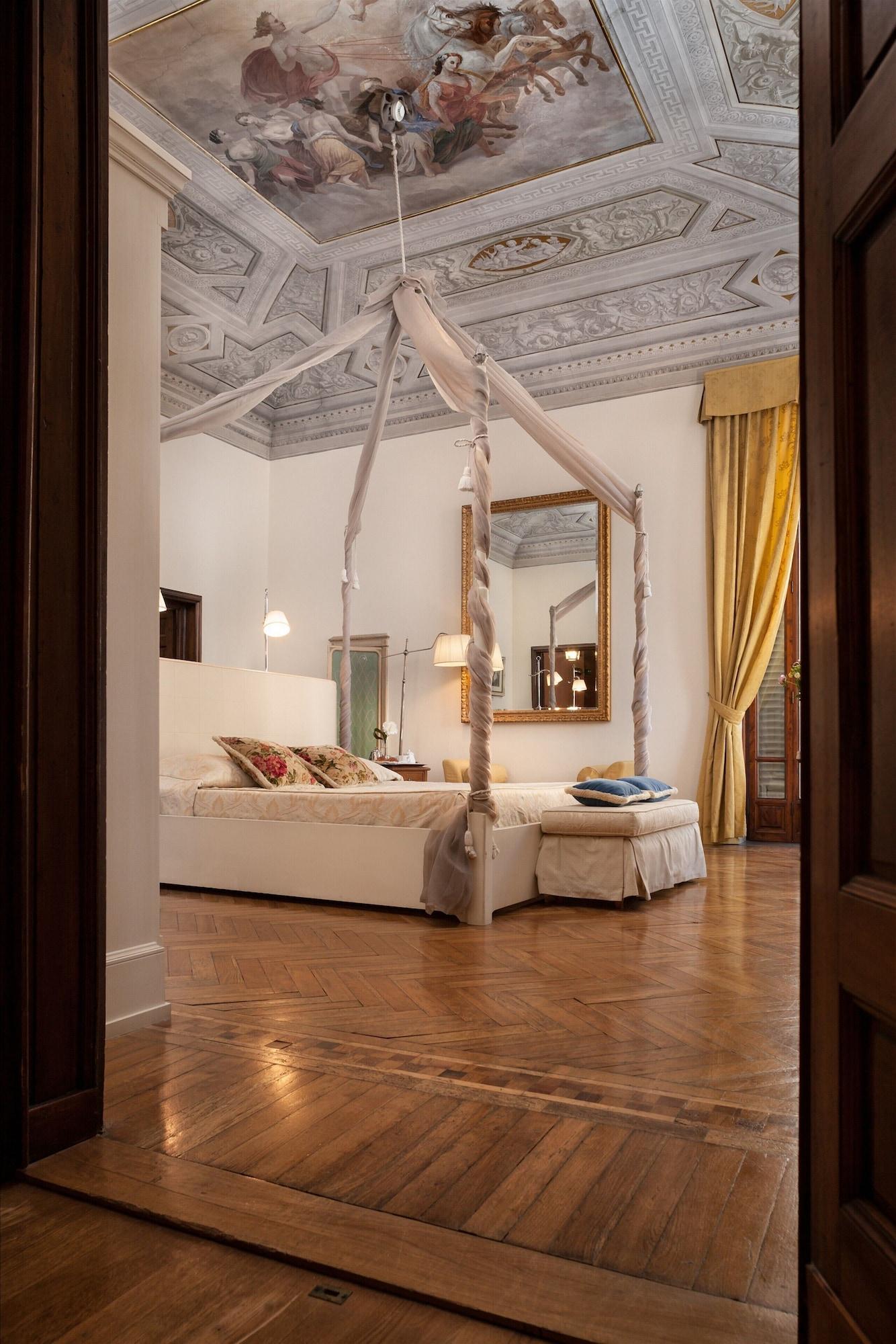Executive Hotel
