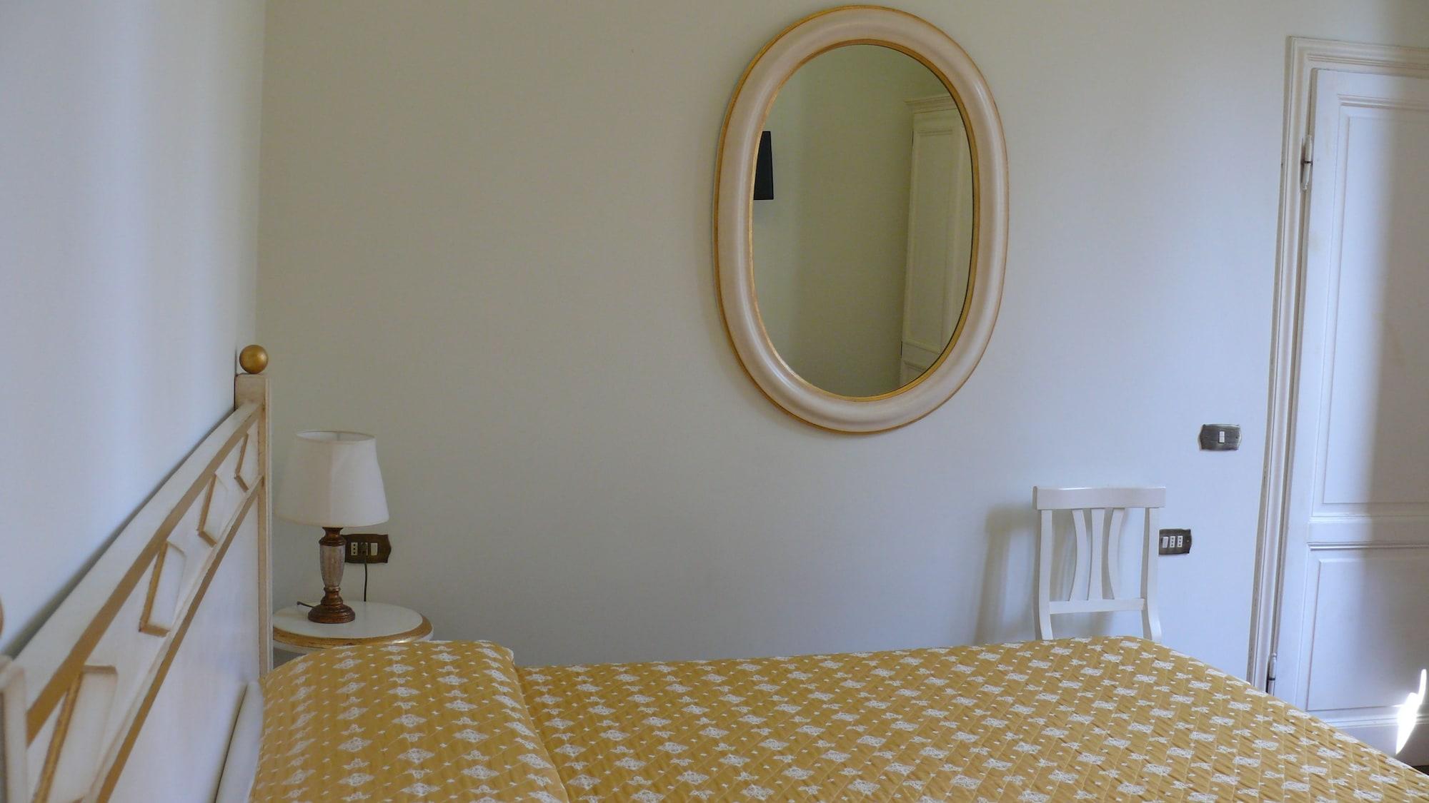 Michelangiolo Aparthotel