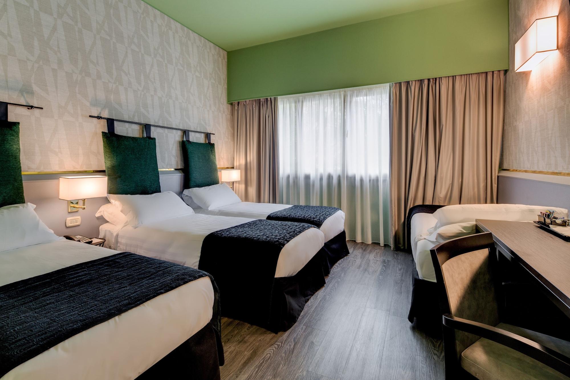 Western Chc Hotel 4*