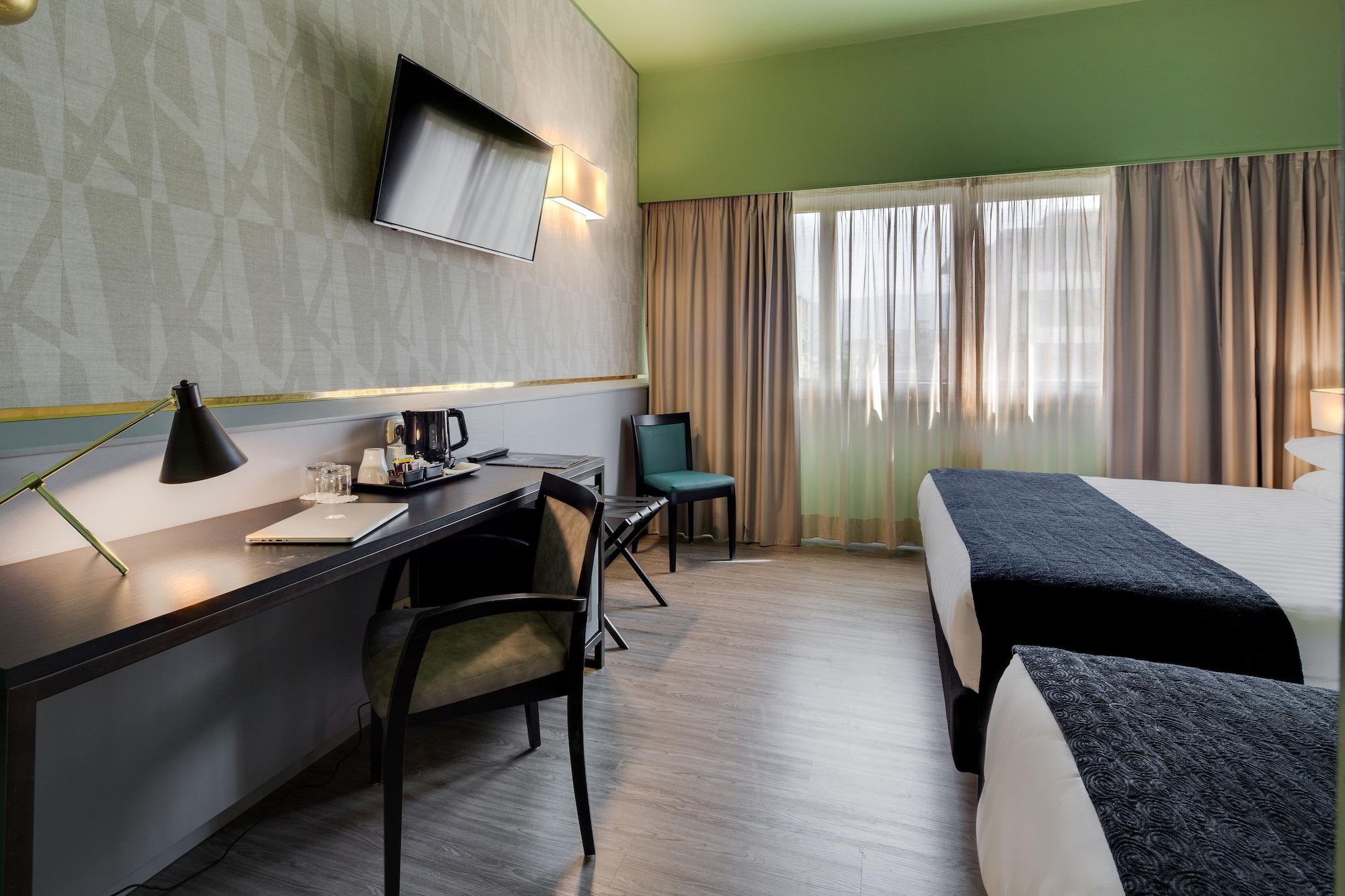 Hotel Western Chc 4*